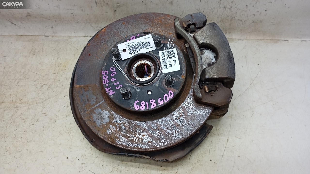 Ступица передняя правая Toyota Vitz SCP90 2SZ-FE: купить в Сакура Красноярск.