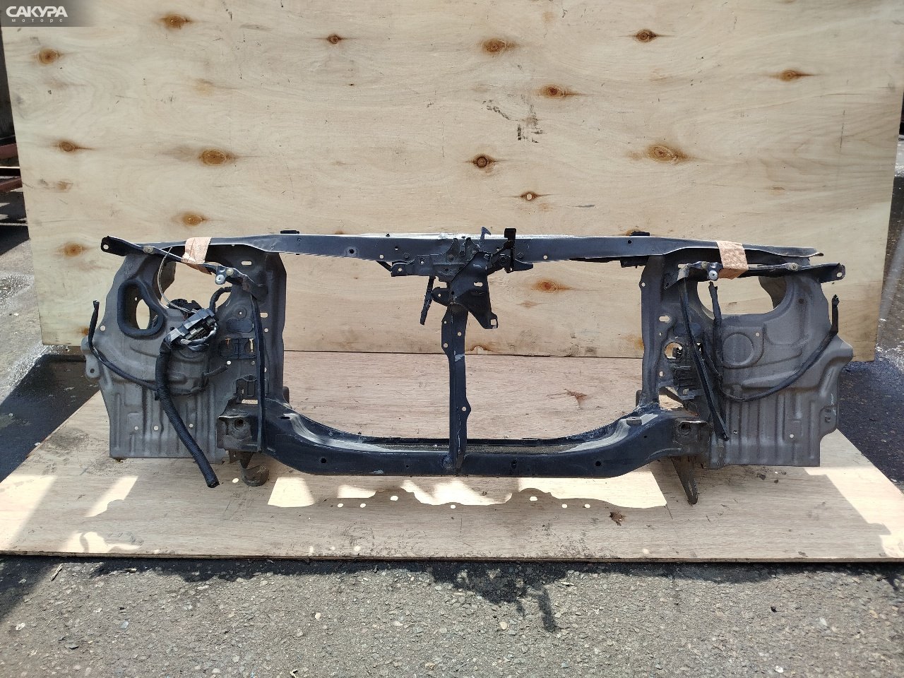Рамка радиатора Toyota Chaser GX81 1G-FE: купить в Сакура Красноярск.