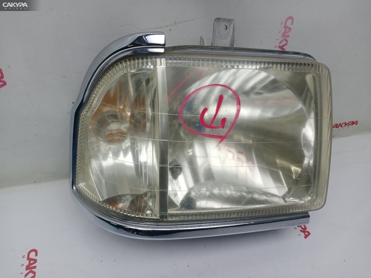 Фара правая Daihatsu Atrai S220G EF-DET 100-51645: купить в Сакура Красноярск.