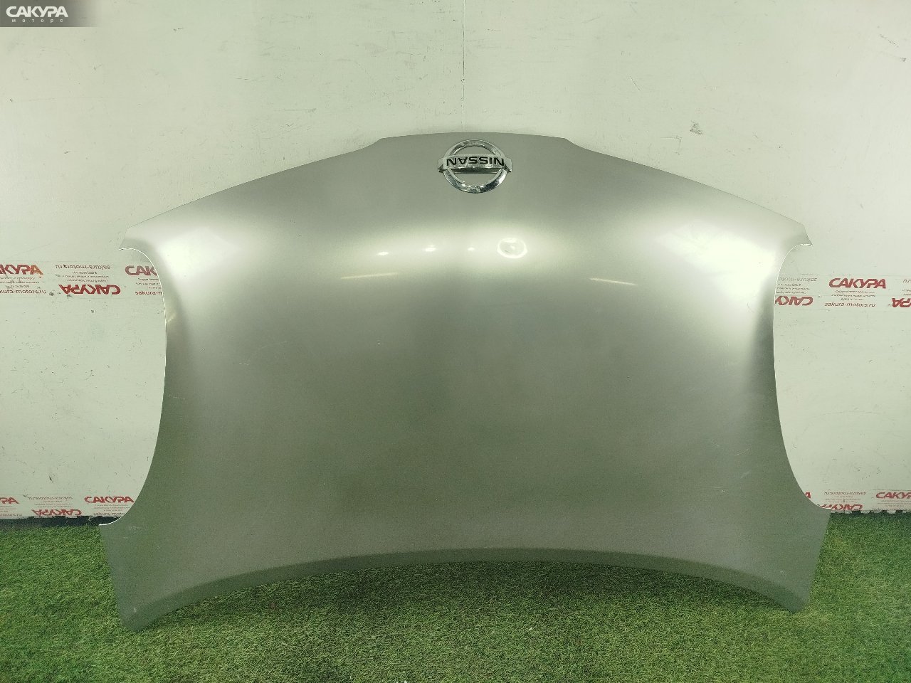 Капот Nissan March AK12 CR12DE: купить в Сакура Красноярск.