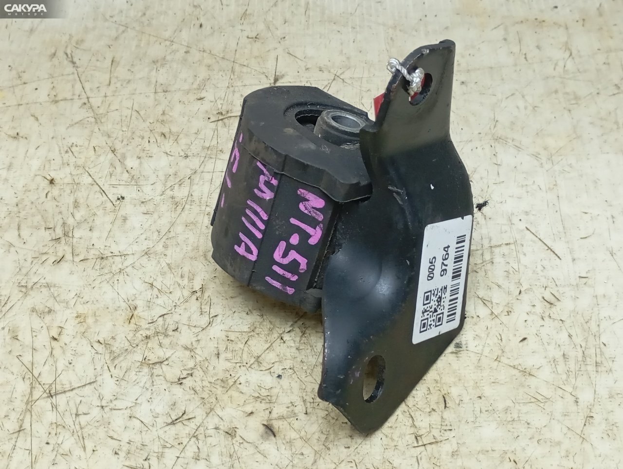Подушка двигателя левая Toyota Duet M111A K3-VE2: купить в Сакура Красноярск.