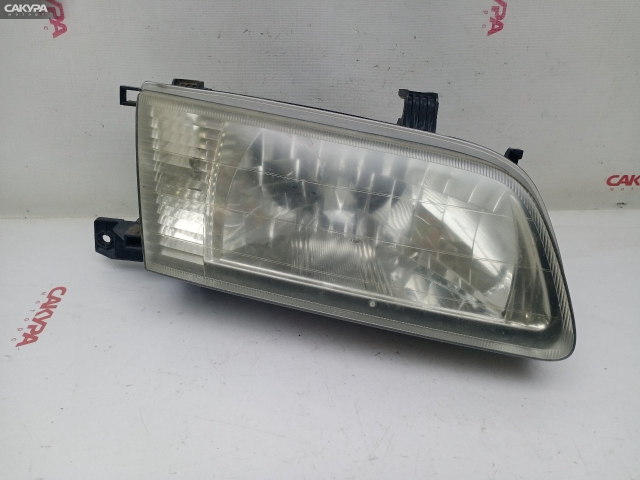 Фара правая Nissan Sunny FB15 QG15DE 1602: купить в Сакура Красноярск.