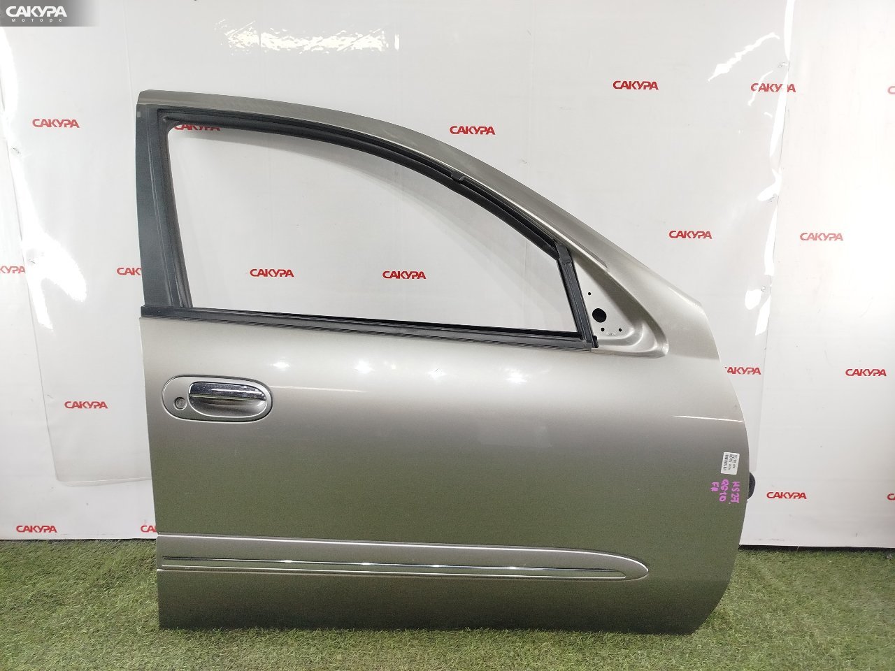 Дверь боковая передняя правая Nissan Bluebird Sylphy QG10 QG18DE: купить в Сакура Красноярск.