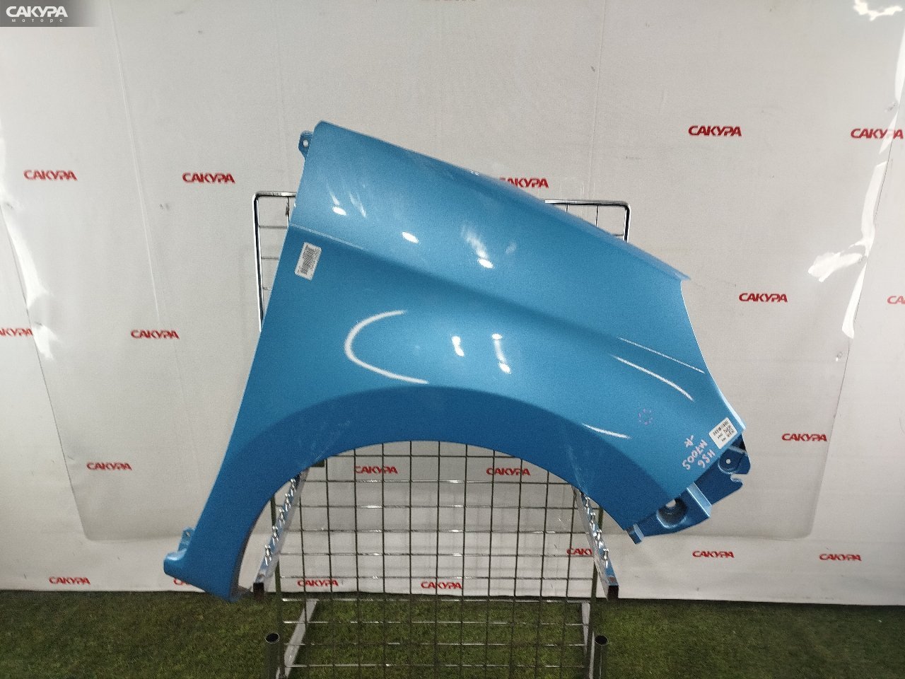 Крыло переднее правое Daihatsu Boon M700S 1KR-FE: купить в Сакура Красноярск.