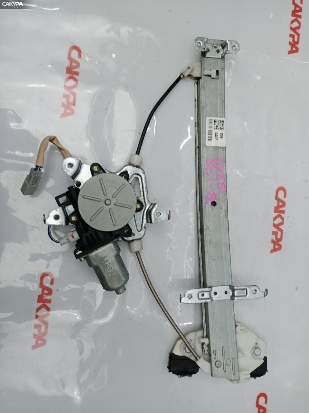 Стеклоподъемник задний левый Honda FIT GD1 L13A: купить в Сакура Красноярск.
