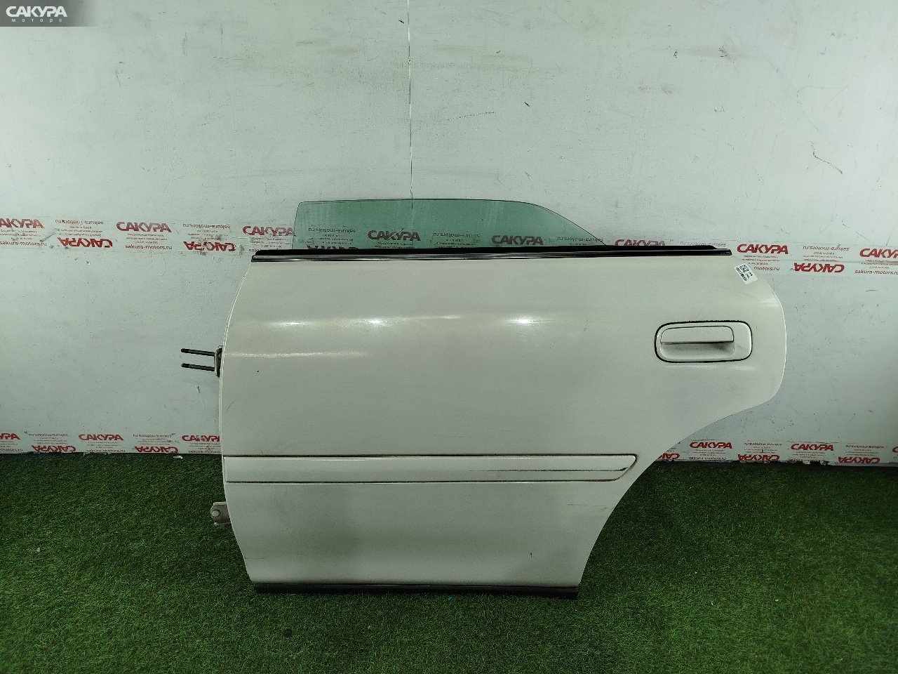 Дверь боковая задняя левая Toyota Chaser GX100 1G-FE: купить в Сакура Красноярск.