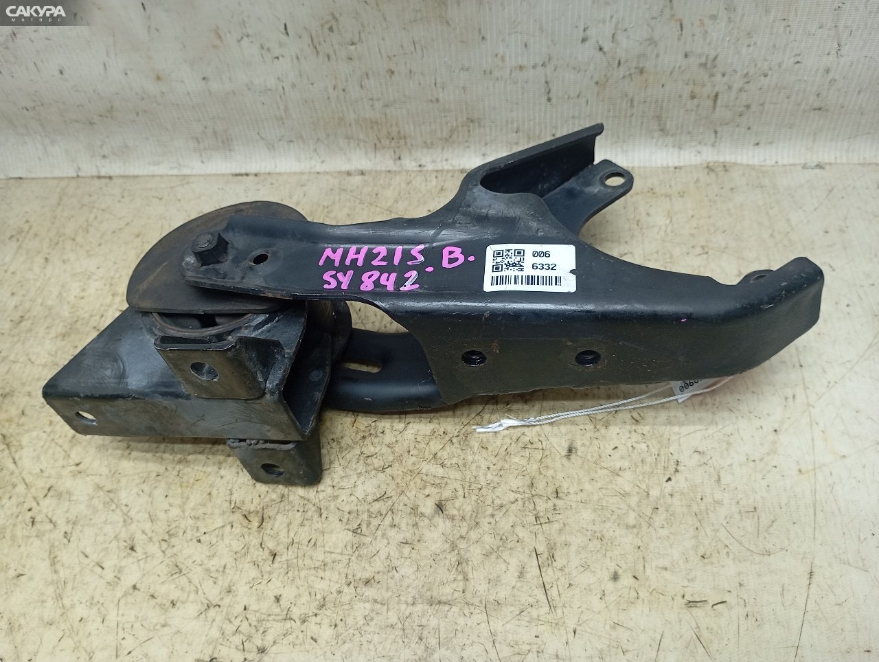 Подушка двигателя задняя Suzuki Wagon R MH21S K6A: купить в Сакура Красноярск.