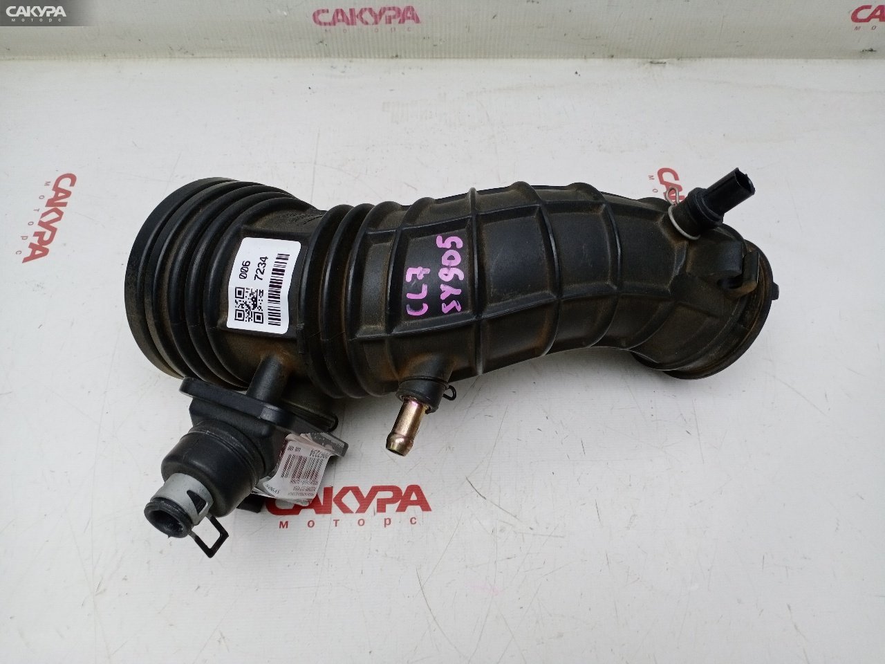 Патрубок воздушного фильтра Honda Accord CL7 K20A: купить в Сакура Красноярск.