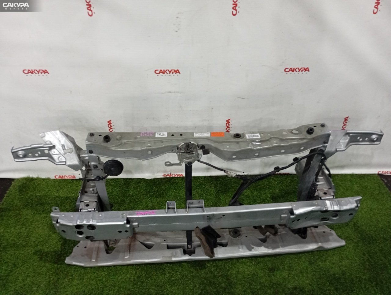 Рамка радиатора передняя Toyota Passo M700A 1KR-FE: купить в Сакура Красноярск.