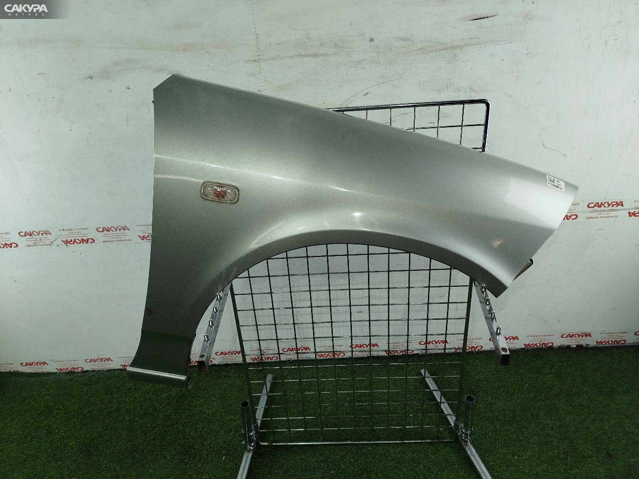 Крыло переднее правое Nissan Wingroad WFY11 QG15DE: купить в Сакура Красноярск.