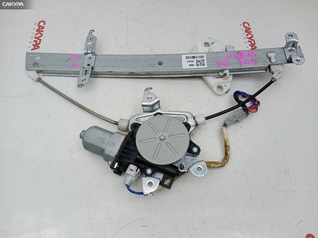 Стеклоподъемник задний правый Honda FIT GD1 L13A: купить в Сакура Красноярск.