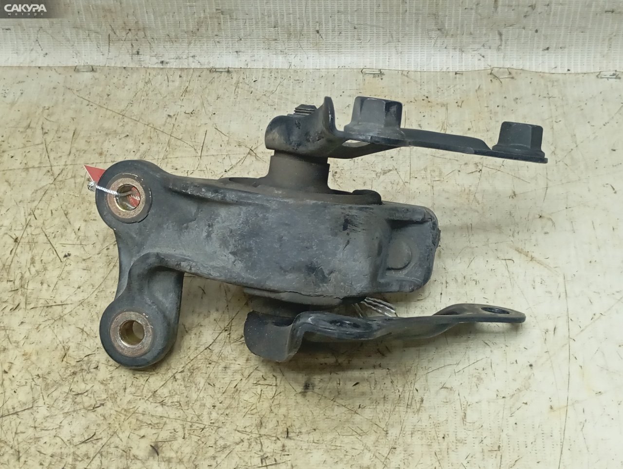 Подушка двигателя задняя Honda FIT GD1 L13A: купить в Сакура Красноярск.