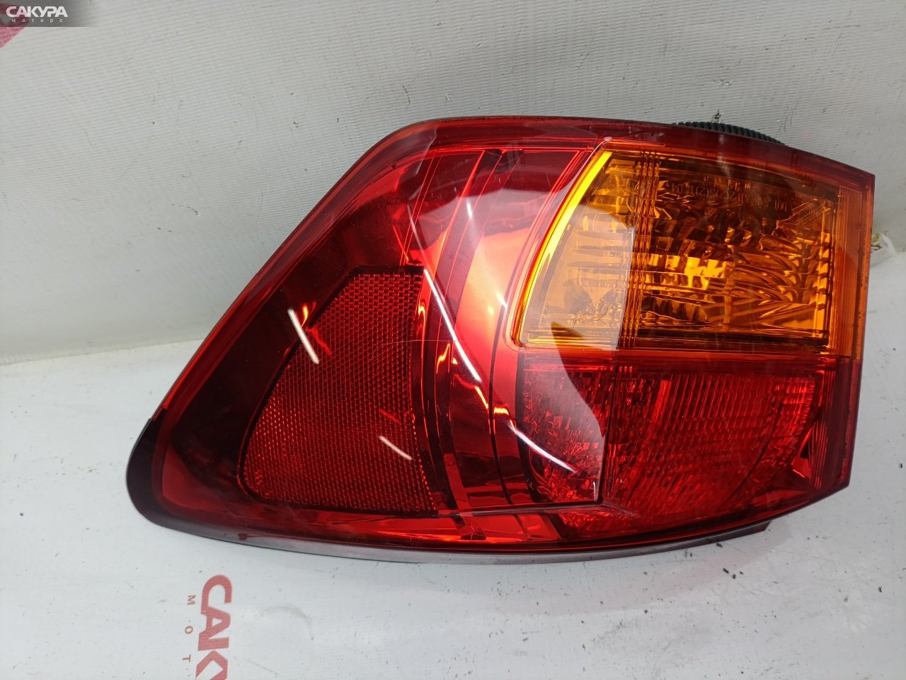 Фонарь стоп-сигнала правый Lexus IS250 GSE20 4GR-FSE 53-40: купить в Сакура Красноярск.