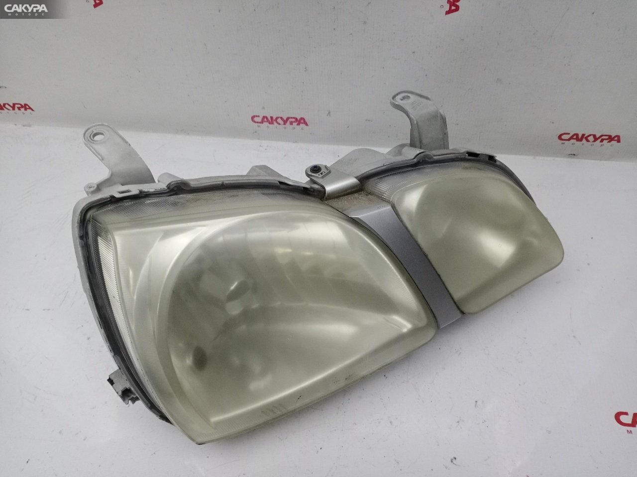 Фара правая Toyota Gaia ACM10G 1AZ-FSE 44-48: купить в Сакура Красноярск.