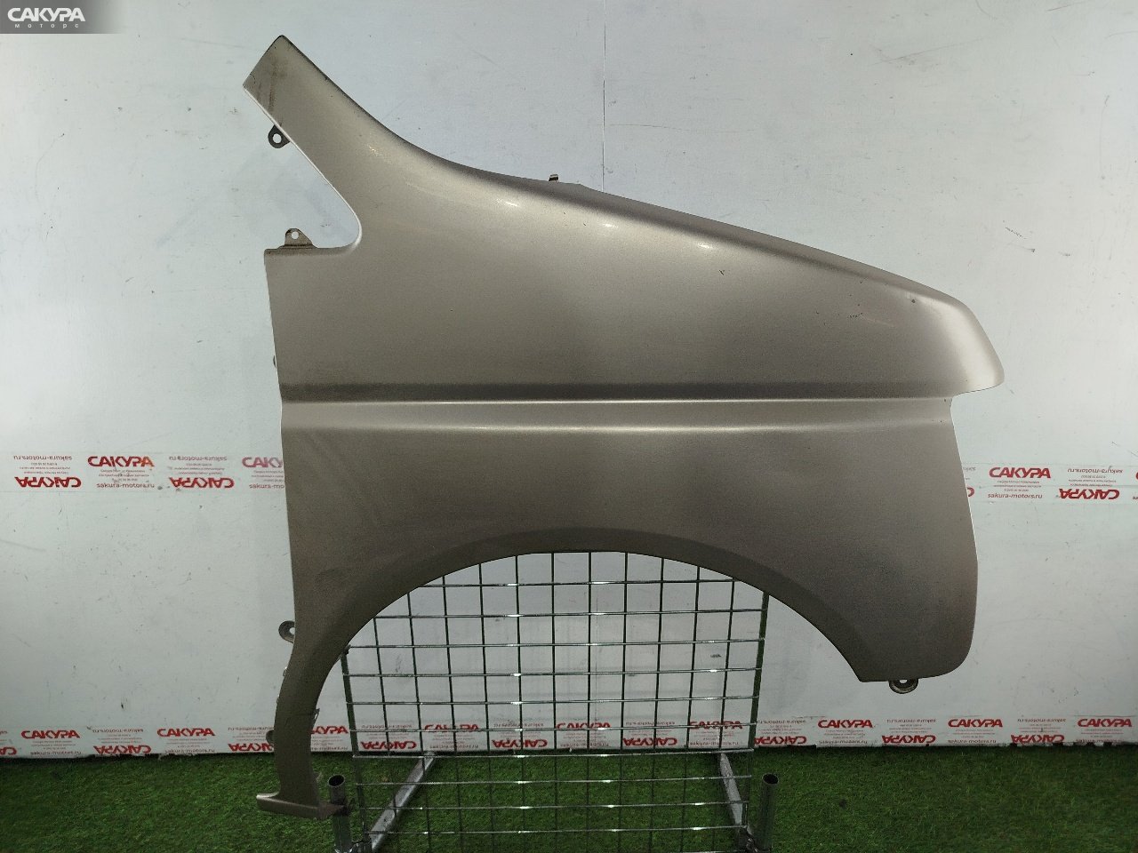 Крыло переднее правое Honda Stepwgn RF3 K20A: купить в Сакура Красноярск.