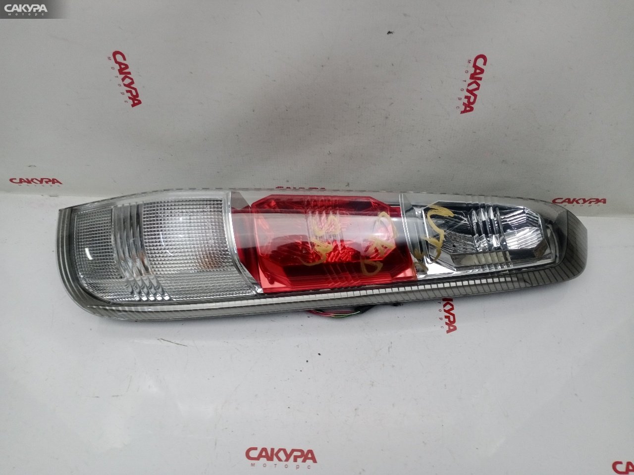 Фонарь стоп-сигнала правый Nissan X-TRAIL NT30 QR20DE 4913: купить в Сакура Красноярск.