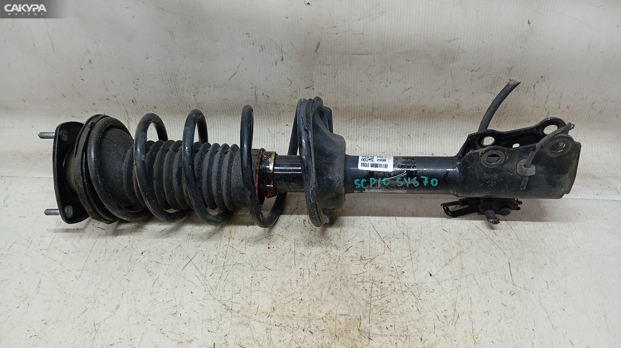 Стойка подвески передняя правая Toyota Vitz SCP10 1SZ-FE: купить в Сакура Красноярск.