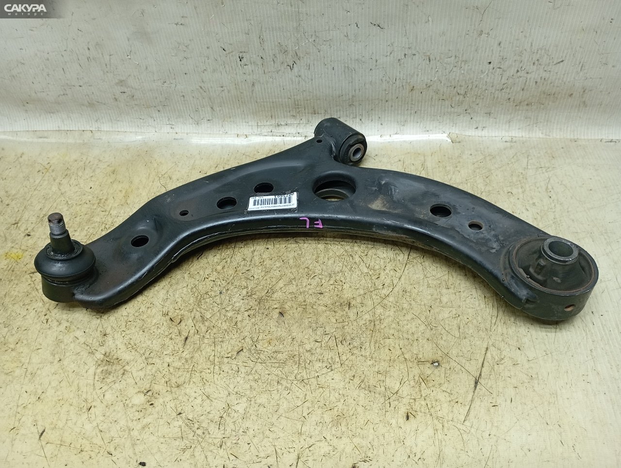 Рычаг подвески передний левый Toyota Passo M700A 1KR-FE: купить в Сакура Красноярск.