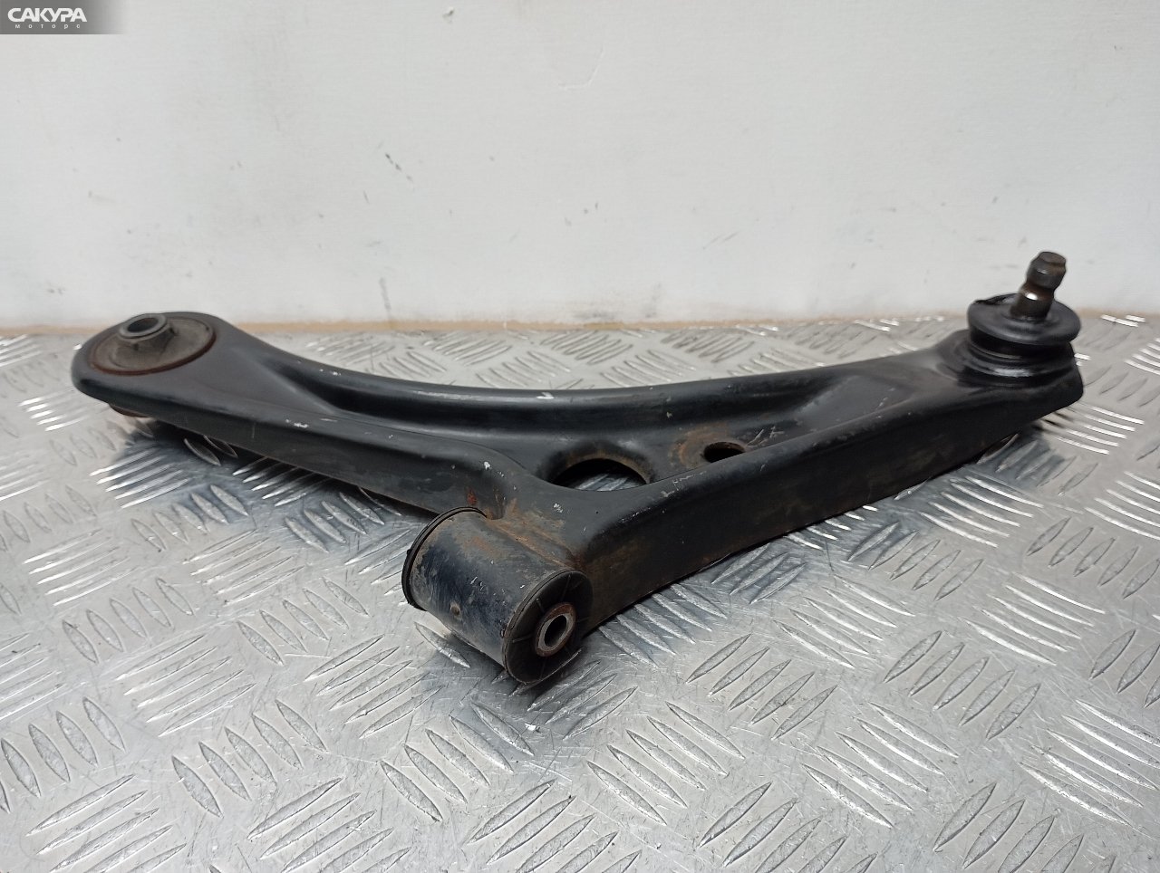 Рычаг подвески передний левый Suzuki Palette MK21S K6A: купить в Сакура Красноярск.