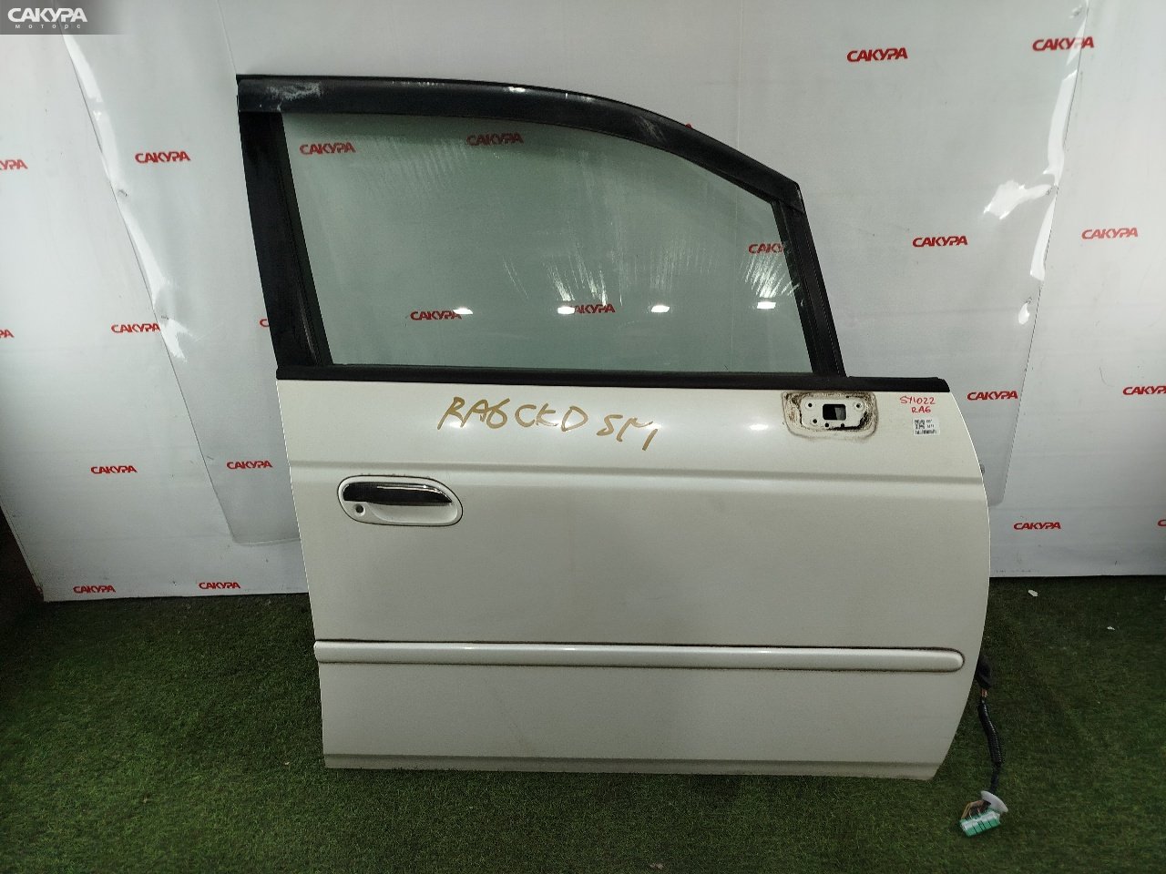Дверь боковая передняя правая Honda Odyssey RA6 F23A: купить в Сакура Красноярск.