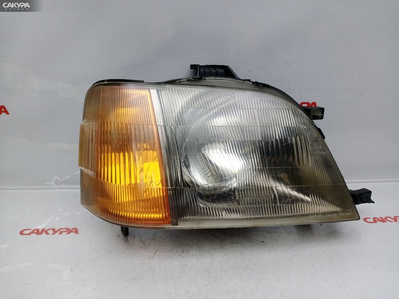 Фара правая Honda Stepwgn RF1 B20B 033-6699: купить в Сакура Красноярск.