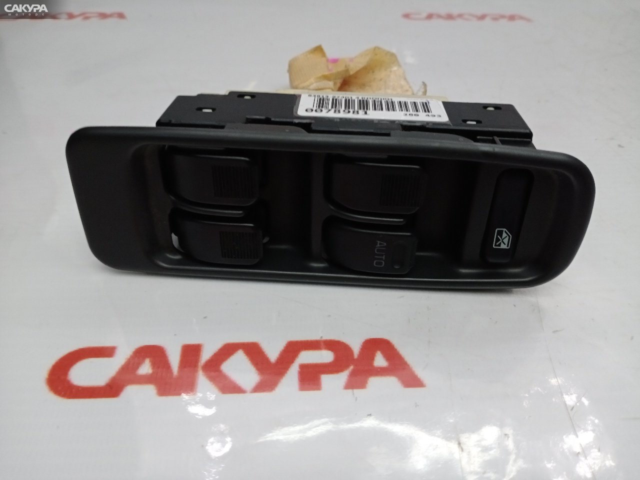 Блок управления стеклоподъемниками Daihatsu YRV M201G K3-VE: купить в Сакура Красноярск.