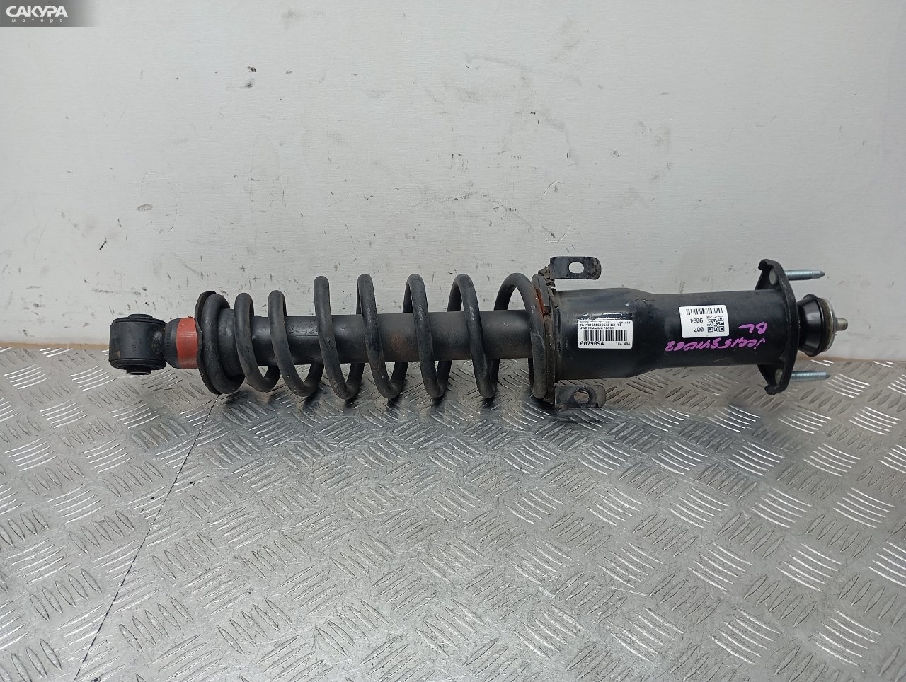 Стойка подвески задняя левая Toyota Progres JCG15 1JZ-FSE: купить в Сакура Красноярск.