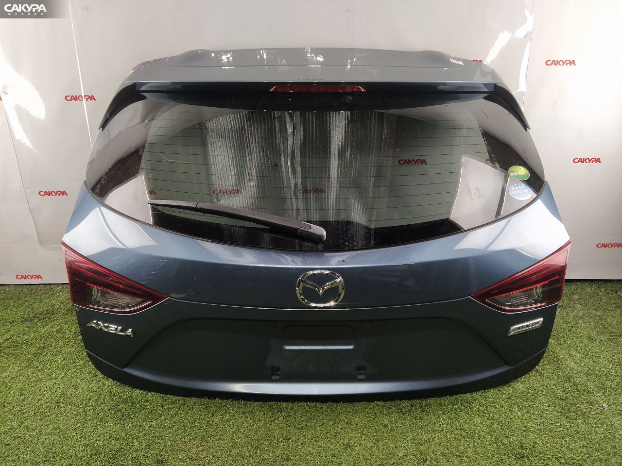 Дверь багажника Mazda Axela BM5FS P5-VPS: купить в Сакура Красноярск.