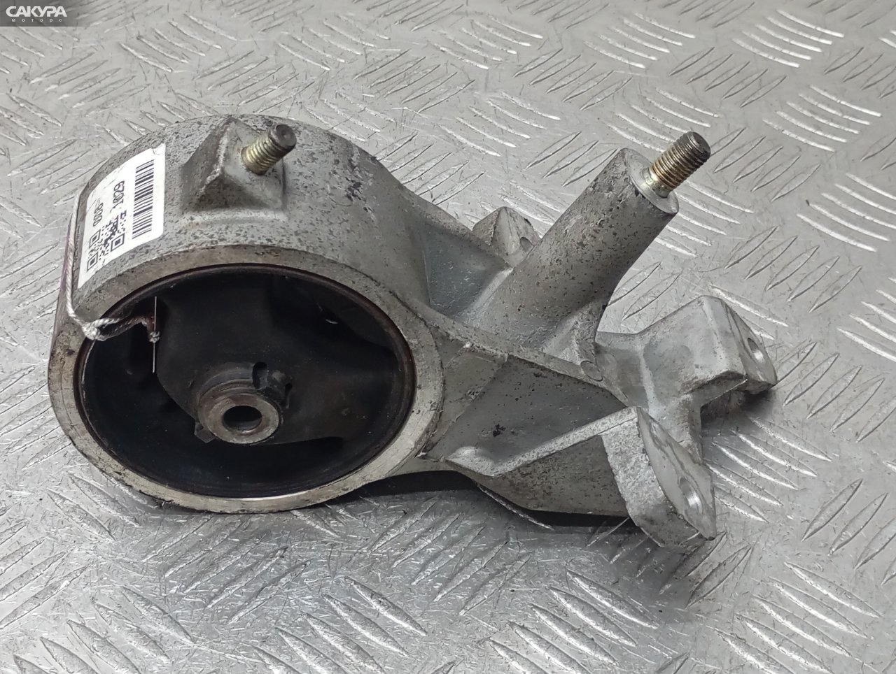 Подушка двигателя задняя Daihatsu YRV M201G K3-VE: купить в Сакура Красноярск.
