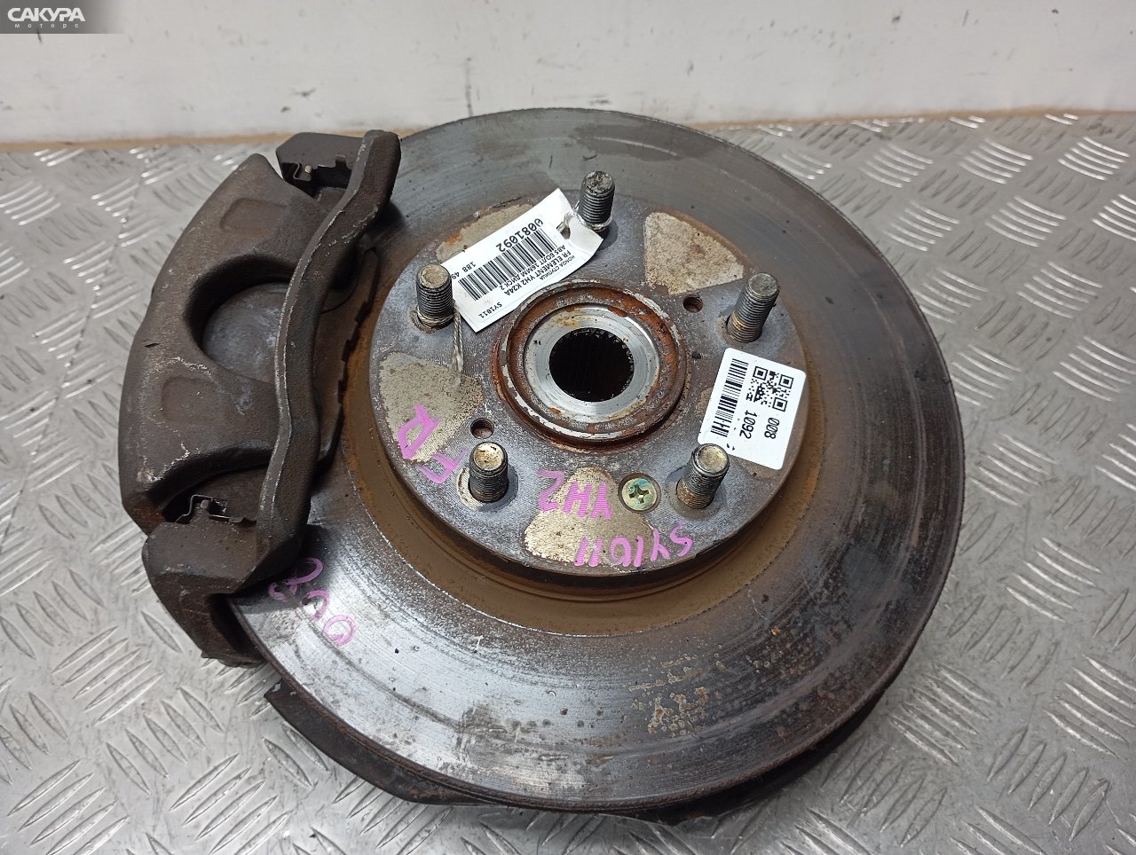 Ступица передняя правая Honda Element YH2 K24A: купить в Сакура Красноярск.