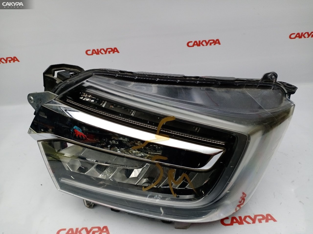 Фара левая Honda N-BOX CUSTOM JF3 S07B W3106: купить в Сакура Красноярск.