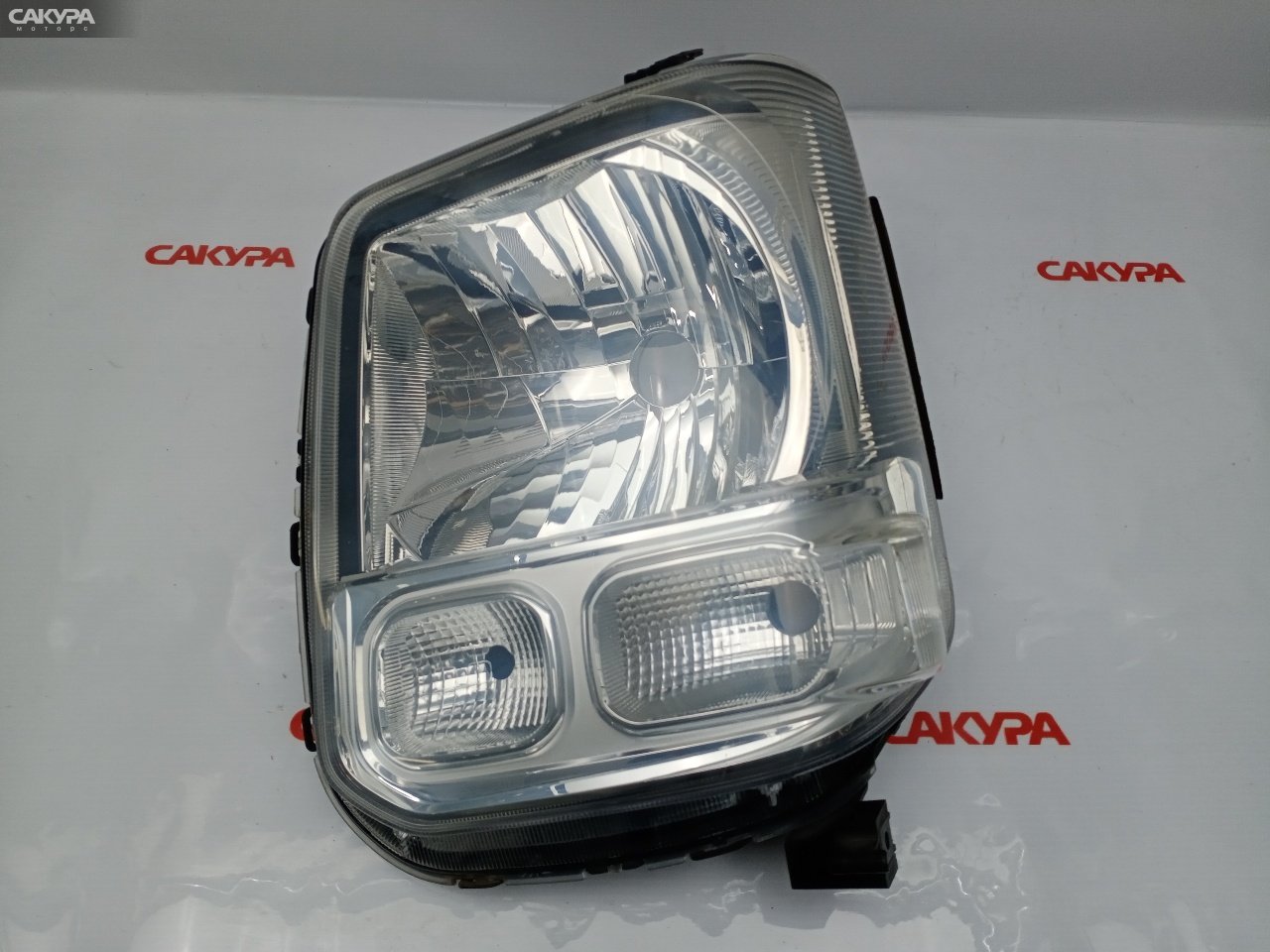 Фара левая Suzuki Every R06A LE14C6327: купить в Сакура Красноярск.