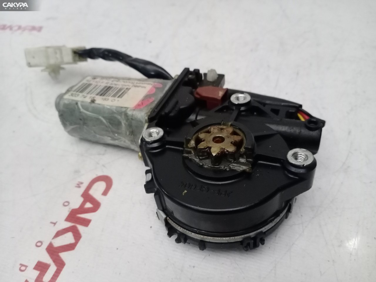 Стеклоподъемник передний правый Toyota Sprinter AE110: купить в Сакура Красноярск.