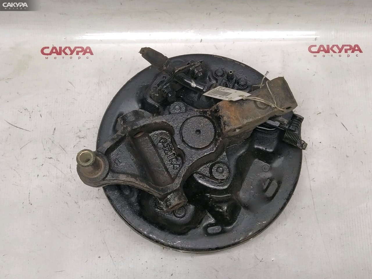 Ступица задняя правая Mazda Capella GD8P F8: купить в Сакура Красноярск.
