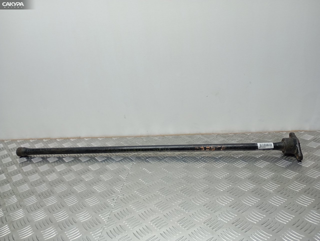 Торсион передний левый Isuzu Bighorn UBS55FW 4JB1: купить в Сакура Красноярск.