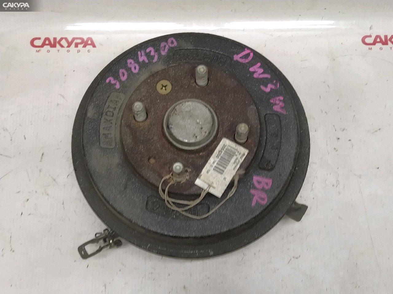 Ступица задняя правая Mazda Demio DW3W B3: купить в Сакура Красноярск.