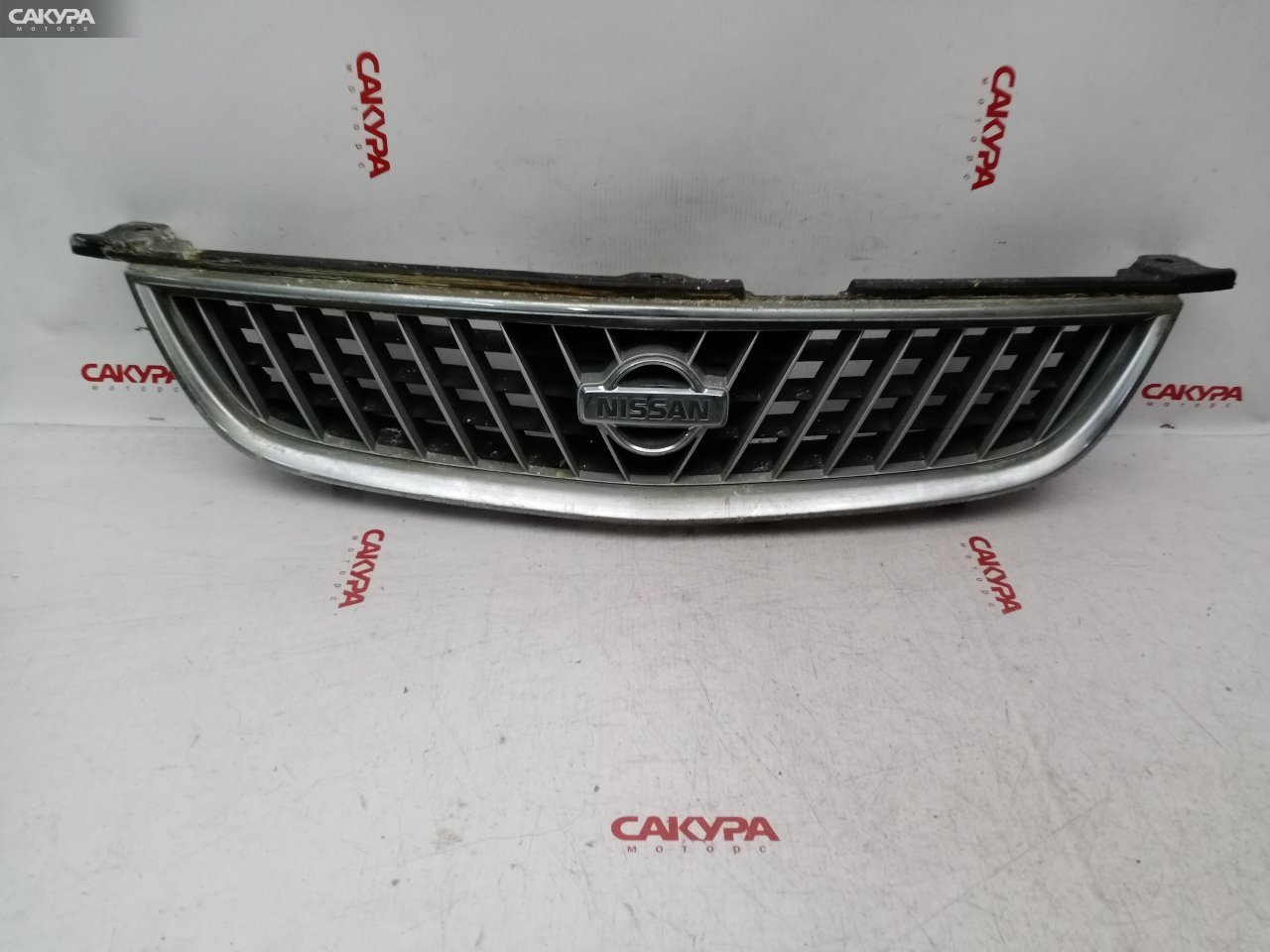 Решетка радиатора Nissan Sunny B15: купить в Сакура Красноярск.