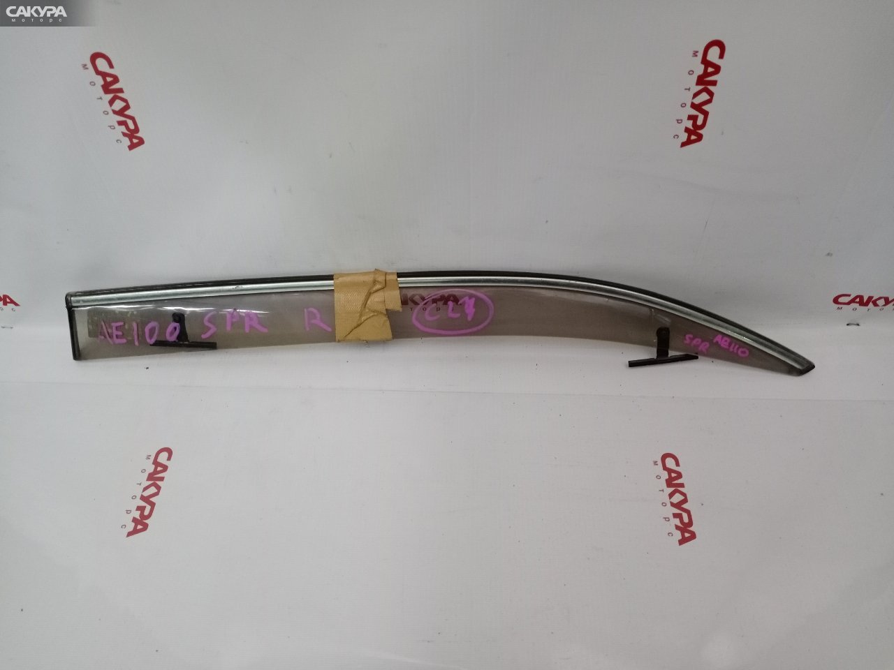 Ветровик задний правый Toyota Sprinter AE110: купить в Сакура Красноярск.