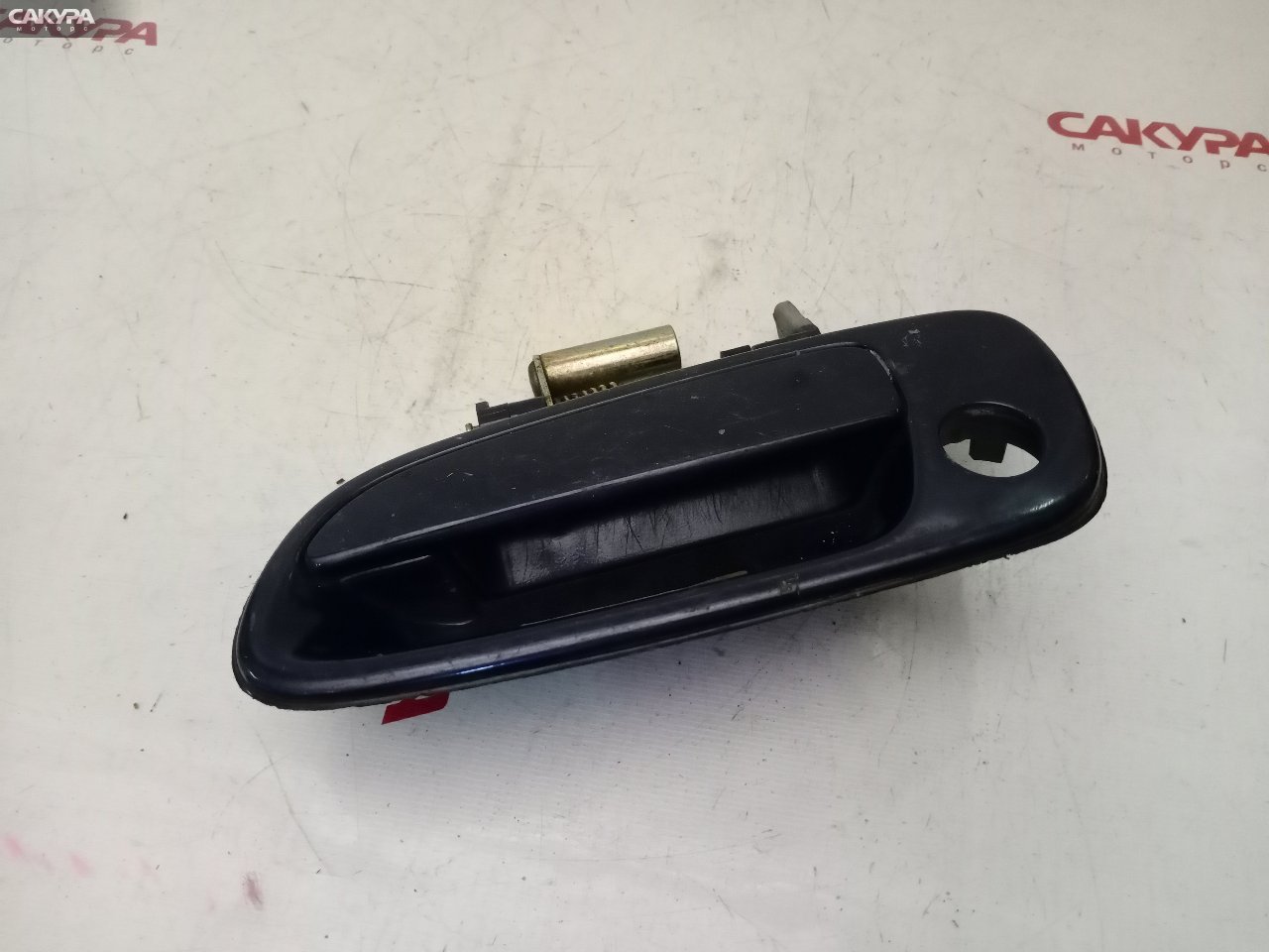 Ручка наружная передняя левая Toyota Prius NHW10 1NZ-FXE: купить в Сакура Красноярск.