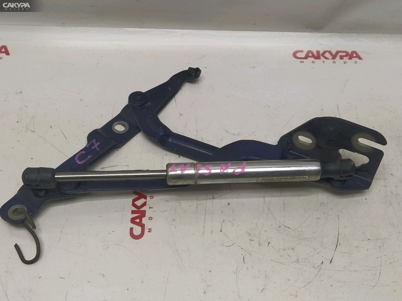 Амортизатор капота левый Volkswagen Passat 3B6 AMX: купить в Сакура Красноярск.