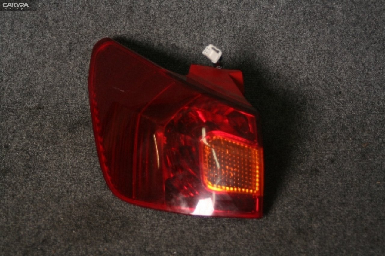 Фонарь стоп-сигнала левый Toyota Caldina AZT241 1AZ-FSE 21-57: купить в Сакура Красноярск.