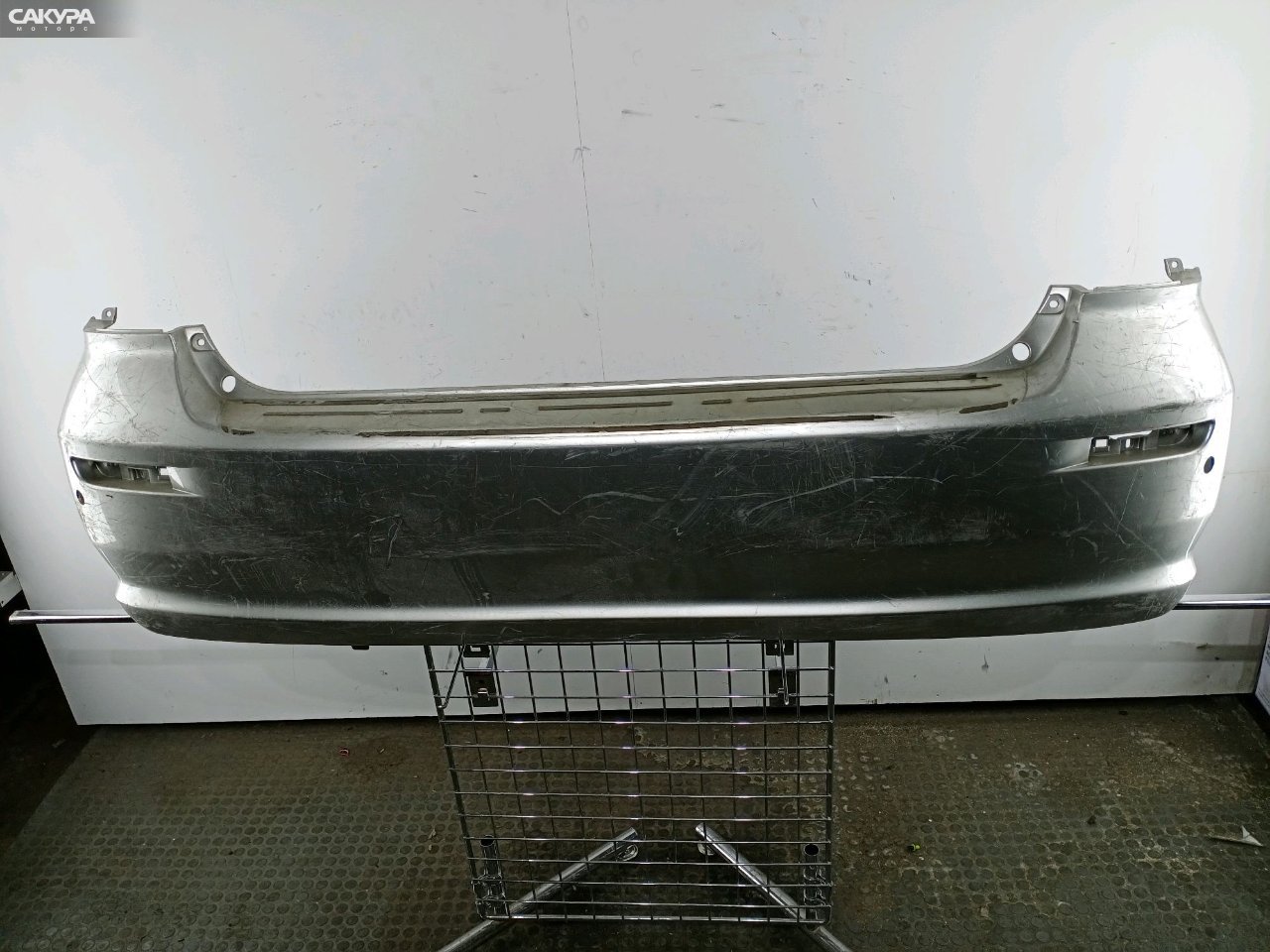 Бампер задний Toyota Nadia SXN10: купить в Сакура Красноярск.