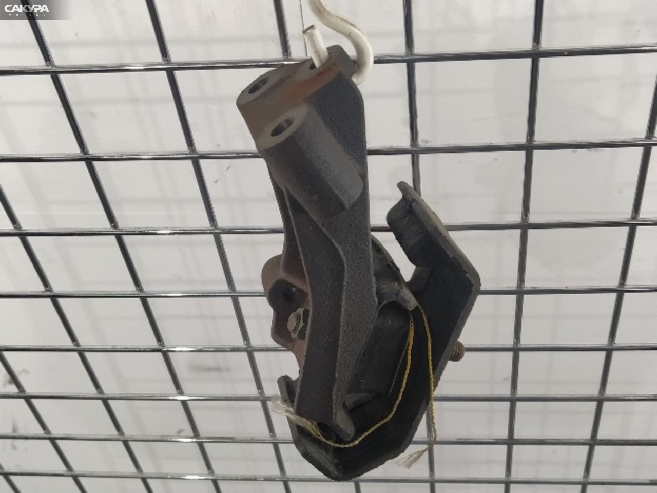 Подушка двигателя задняя Suzuki Alto CS22S F6A: купить в Сакура Красноярск.
