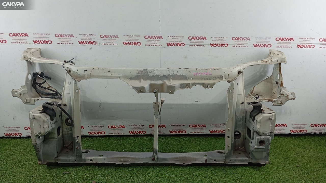 Рамка радиатора Toyota Prius NHW11 1NZ-FXE: купить в Сакура Красноярск.