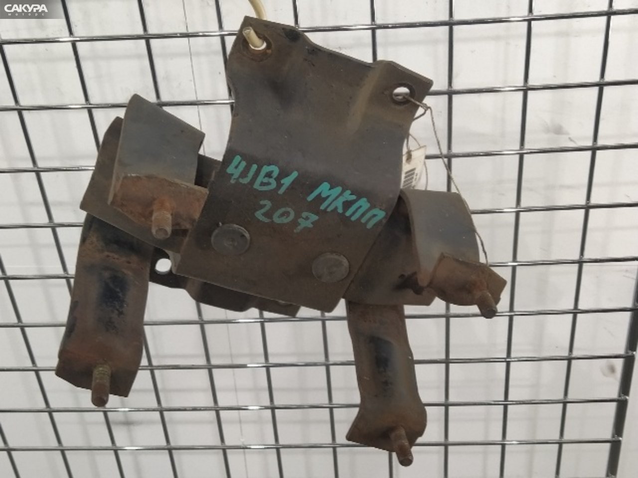 Подушка двигателя задняя Isuzu 4JB1: купить в Сакура Красноярск.