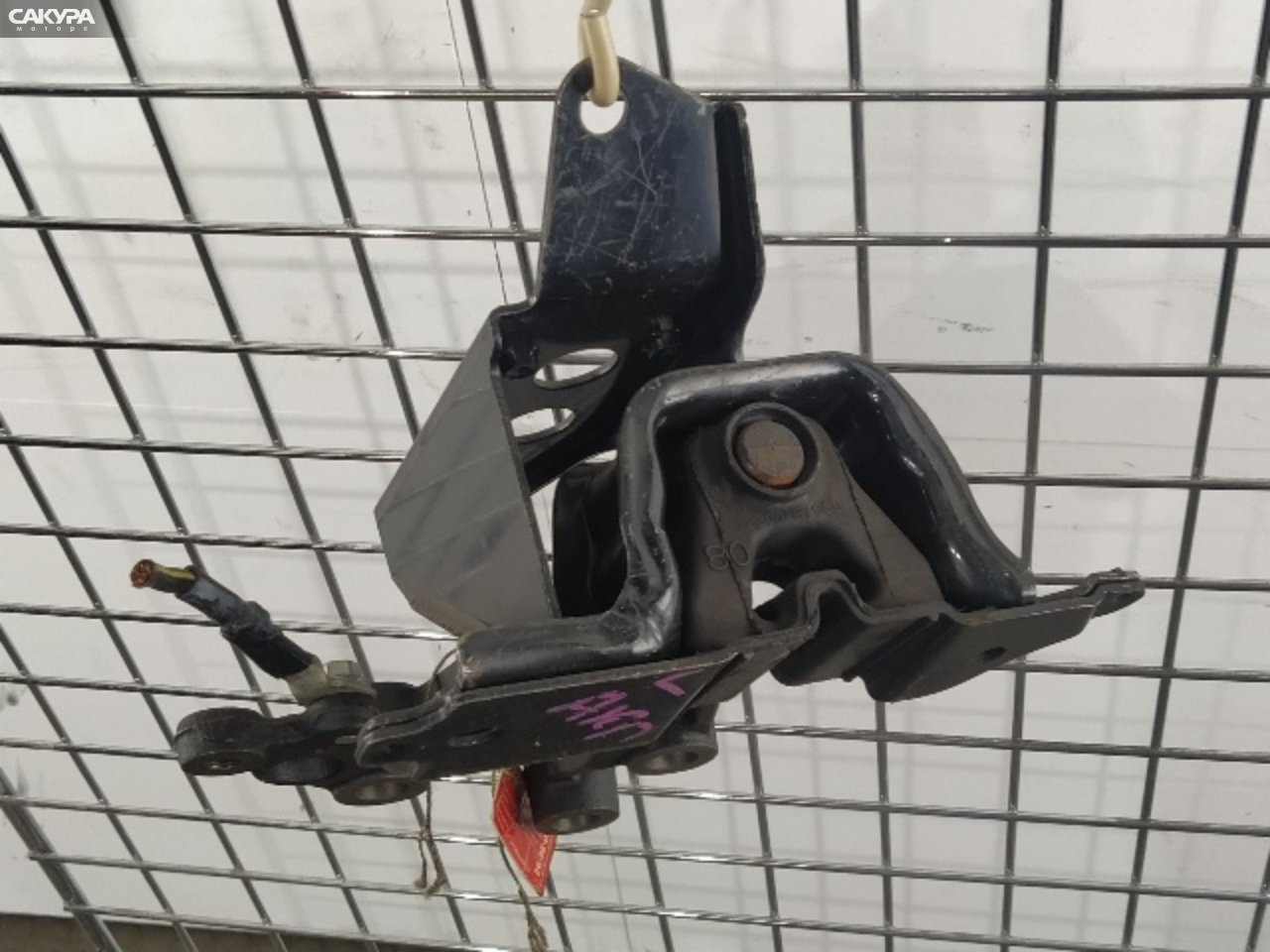 Подушка двигателя левая Toyota Passo KGC30 1KR-FE: купить в Сакура Красноярск.