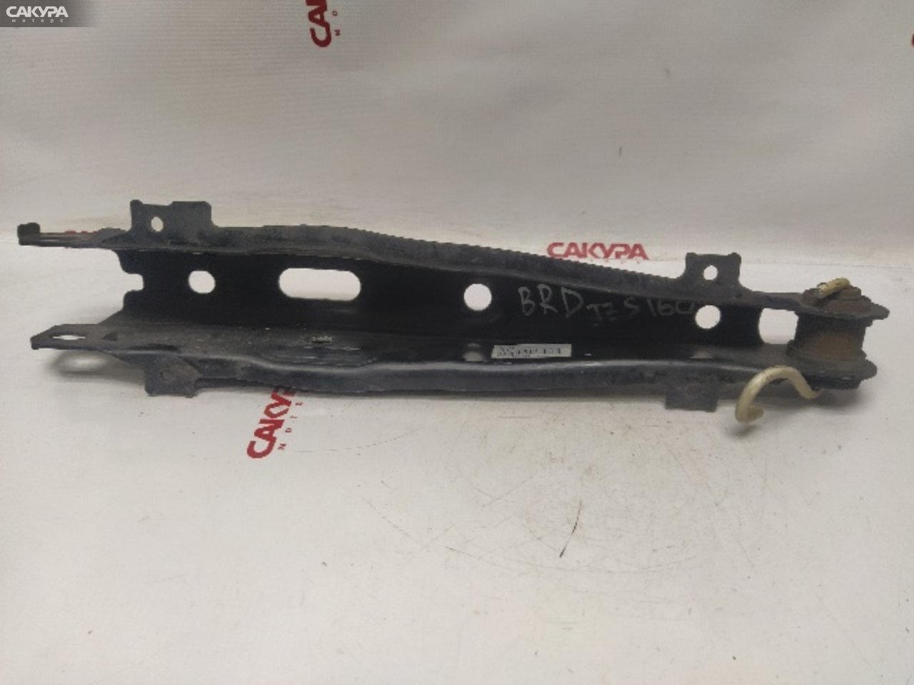 Рычаг подвески нижний задний правый Toyota Aristo JZS160 2JZ-GE: купить в Сакура Красноярск.