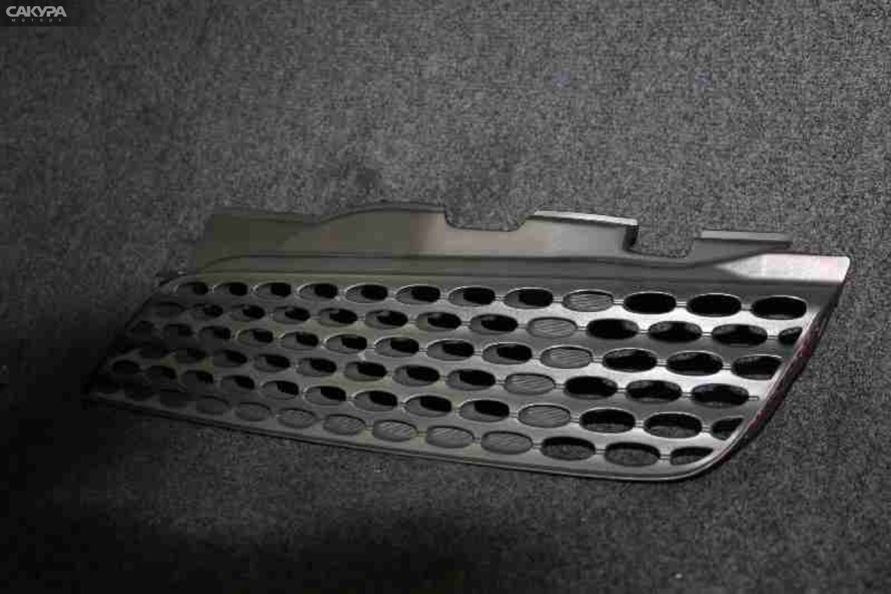 Решетка радиатора Nissan March AK12 CR12DE: купить в Сакура Красноярск.