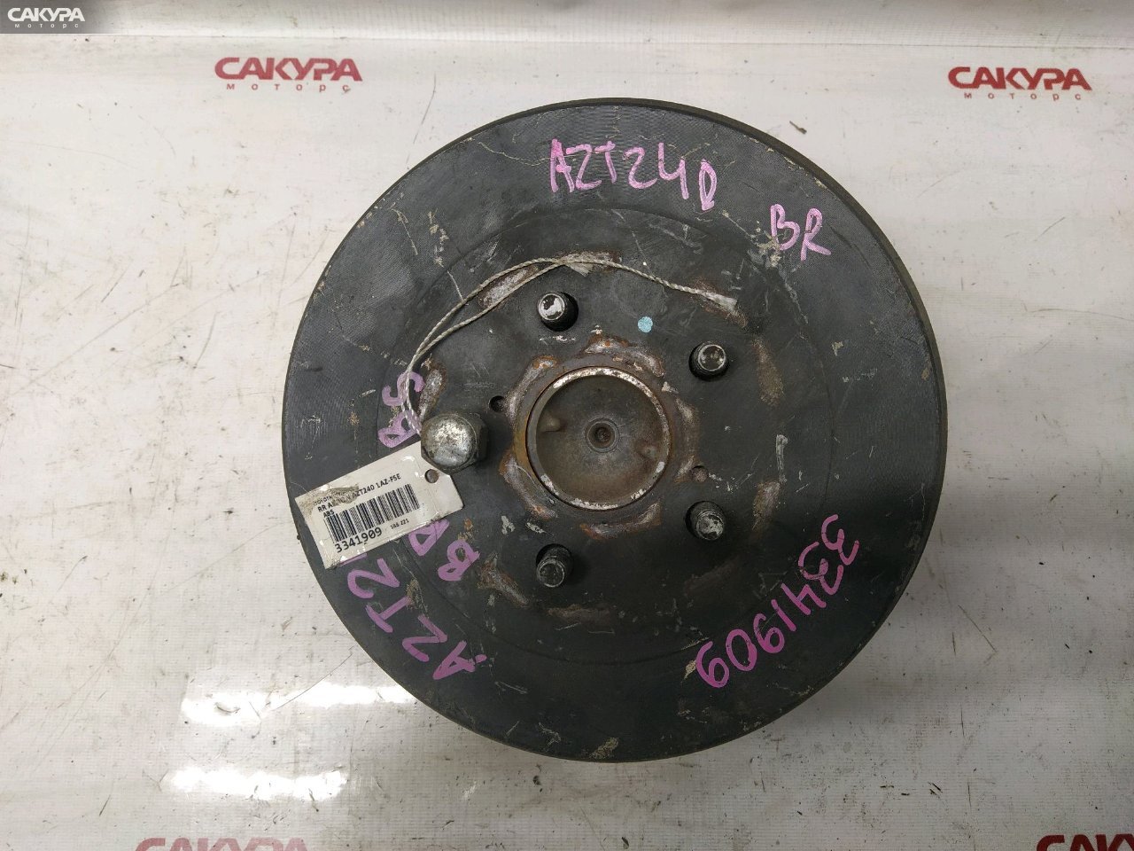 Ступица задняя правая Toyota Allion AZT240 1AZ-FSE: купить в Сакура Красноярск.
