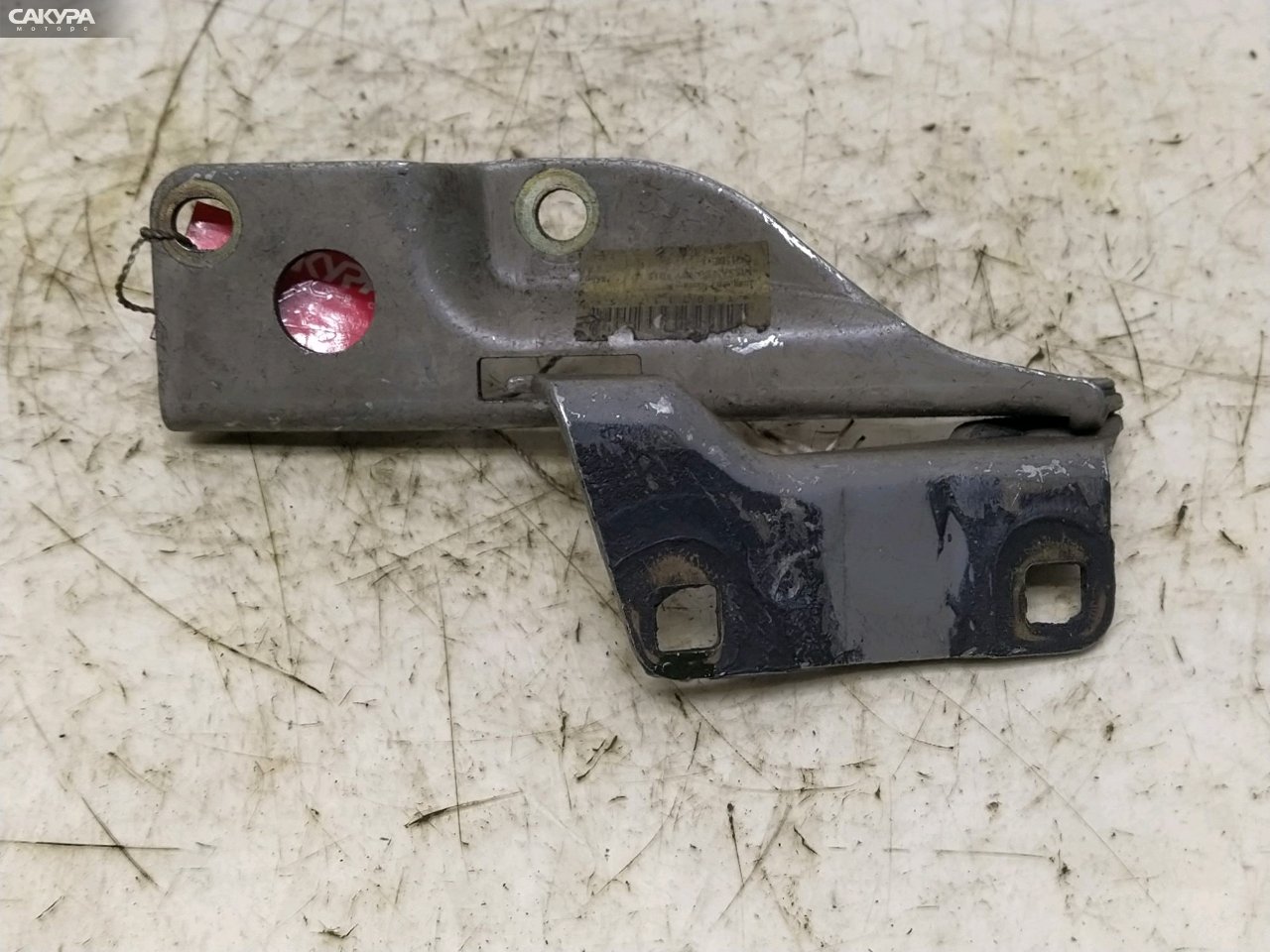 Кронштейн капота правый Nissan Sunny FB15 QG15DE: купить в Сакура Красноярск.